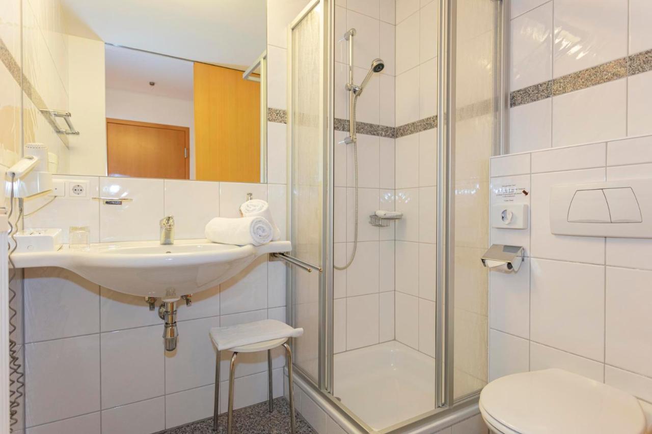 Hotel Loewen Lingenau Esterno foto